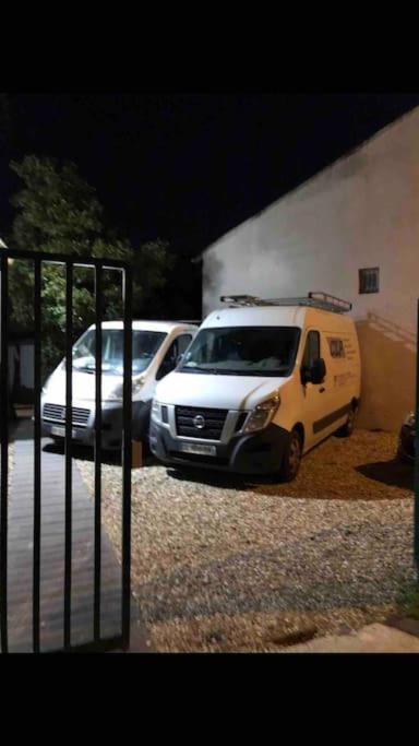 Logement Appartement Bourget Λε Μπουρζέ Εξωτερικό φωτογραφία